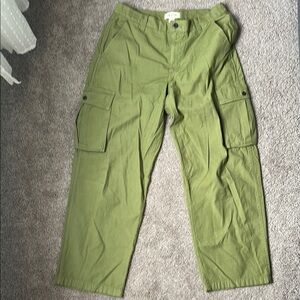 Madewell Women’s Green Cargo Pants